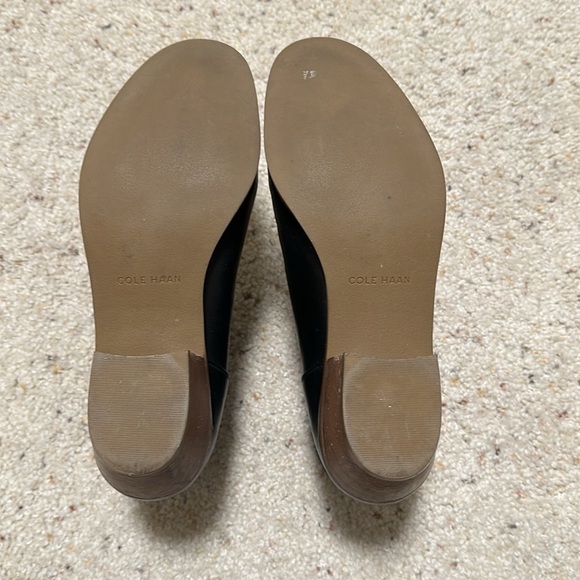 Cole Haan Women's Abbot Ankle Boot size 7B - Picture 4 of 8